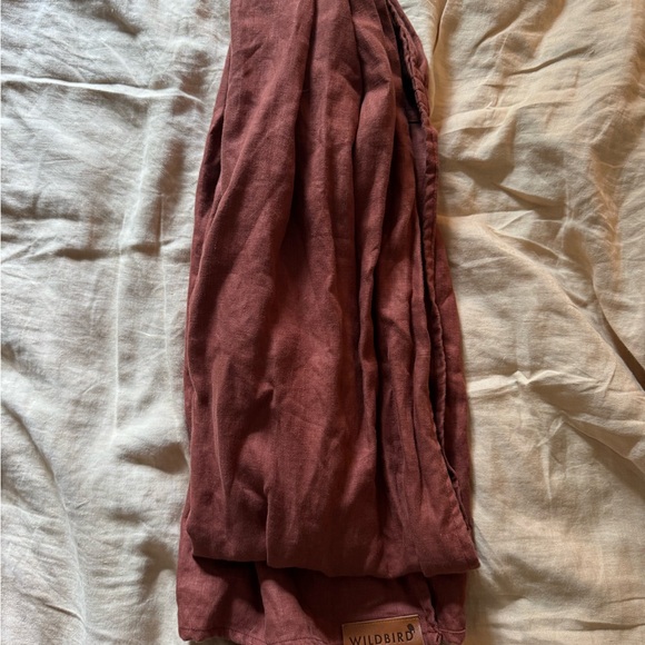 Cinnamon
Double
Black Rings
Lightly used
100% natural linen. - Picture 3 of 4